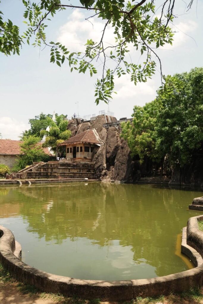 Tempel Isurumuniya Vihara in Anuradhapura