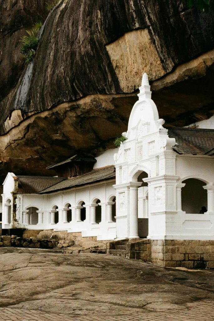 6 tips voor jouw bezoek aan Sigiriya in Sri Lanka 11 Golden Temple in Dambulla, Sri Lanka