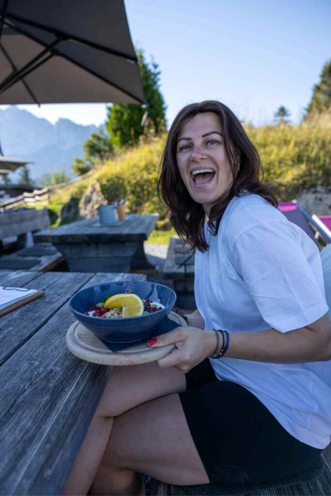 Wat te doen in Kufstein? De leukste bezienswaardigheden en tips 25 Ontbijt bij Weinbergerhaus in de bergen bij Kufstein