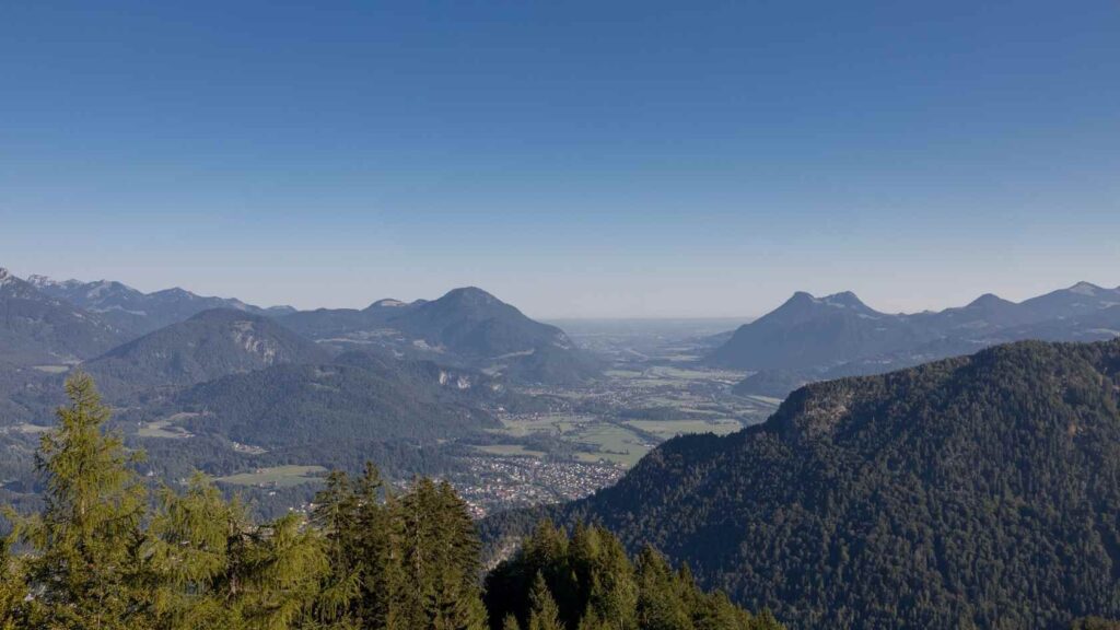 Vignet Oostenrijk aanvragen: kosten, kopen + tips 8 Uitzicht over Kufstein in Oostenrijk